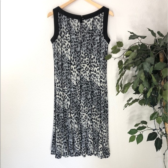 Sandra Darren Leopard Print Dress - Picture 5 of 7